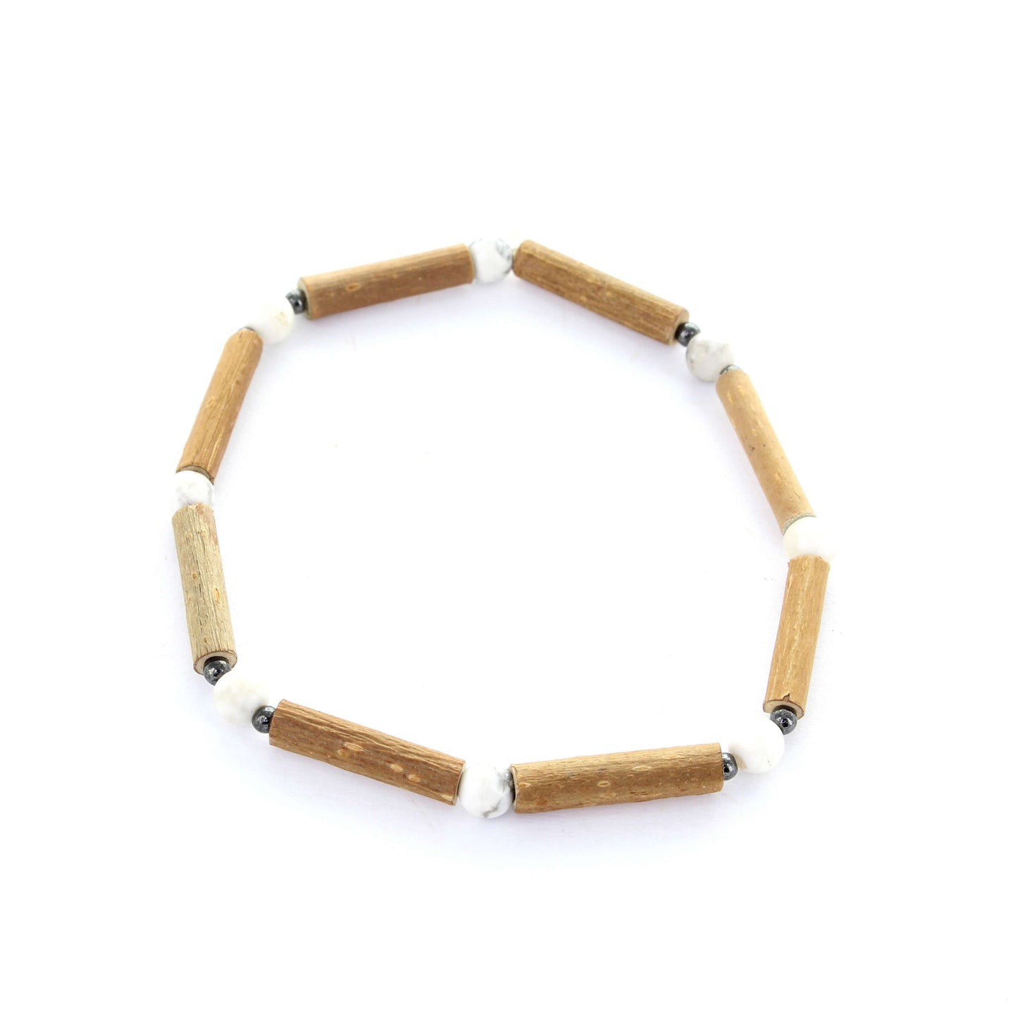 Bracelet en Noisetier et Howlite – Sérénité et Équilibre