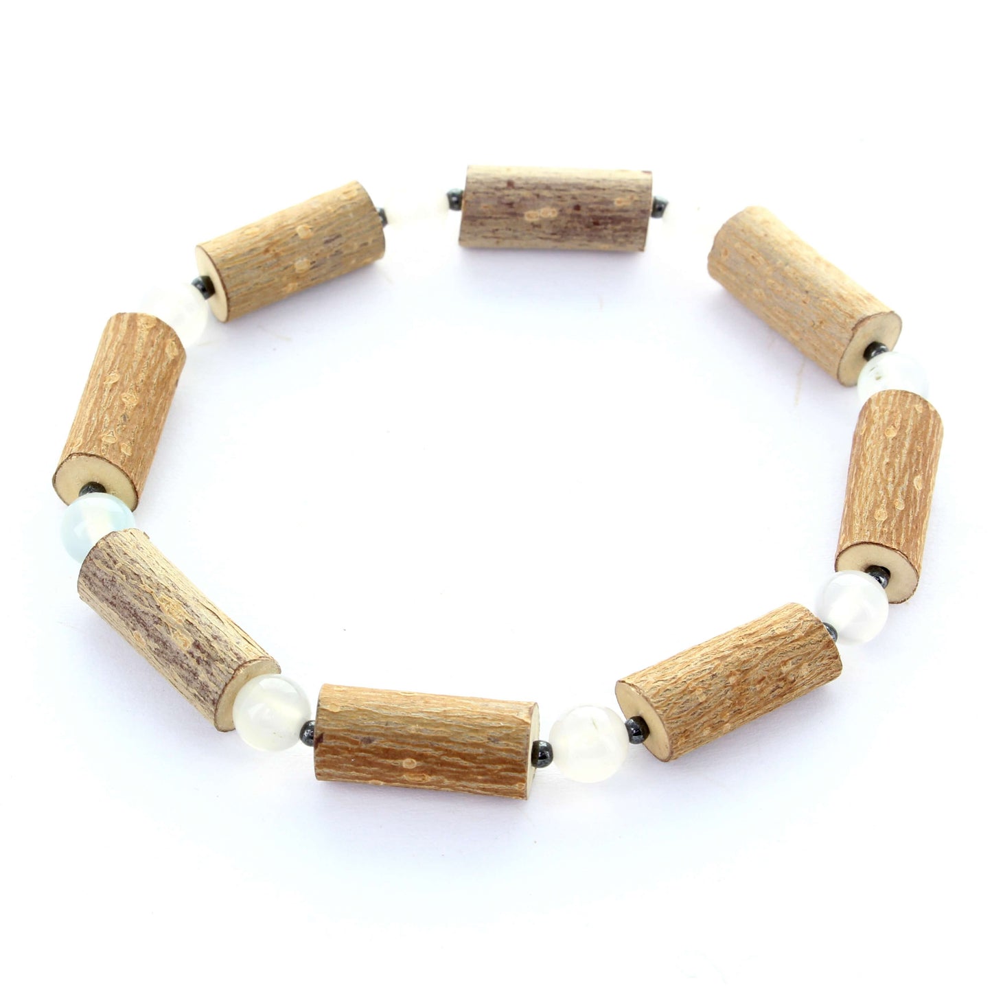 Bracelet Calcédoine pour l'Équilibre Naturel et le Bien-Être en Noisetier et Hématite